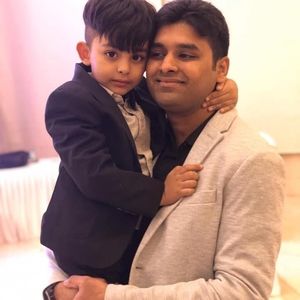 Meet your Posher, Uzma